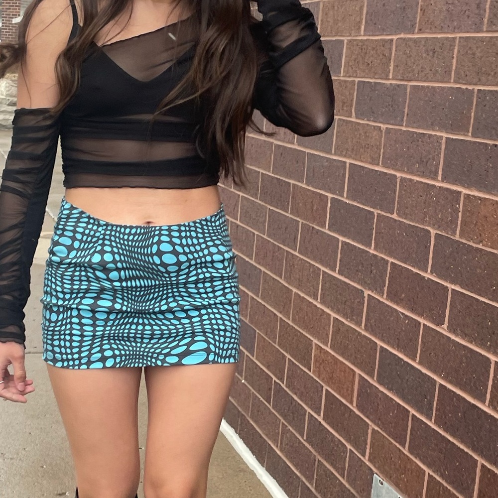 Motel Rocks mini skirt - Picture 3 of 3